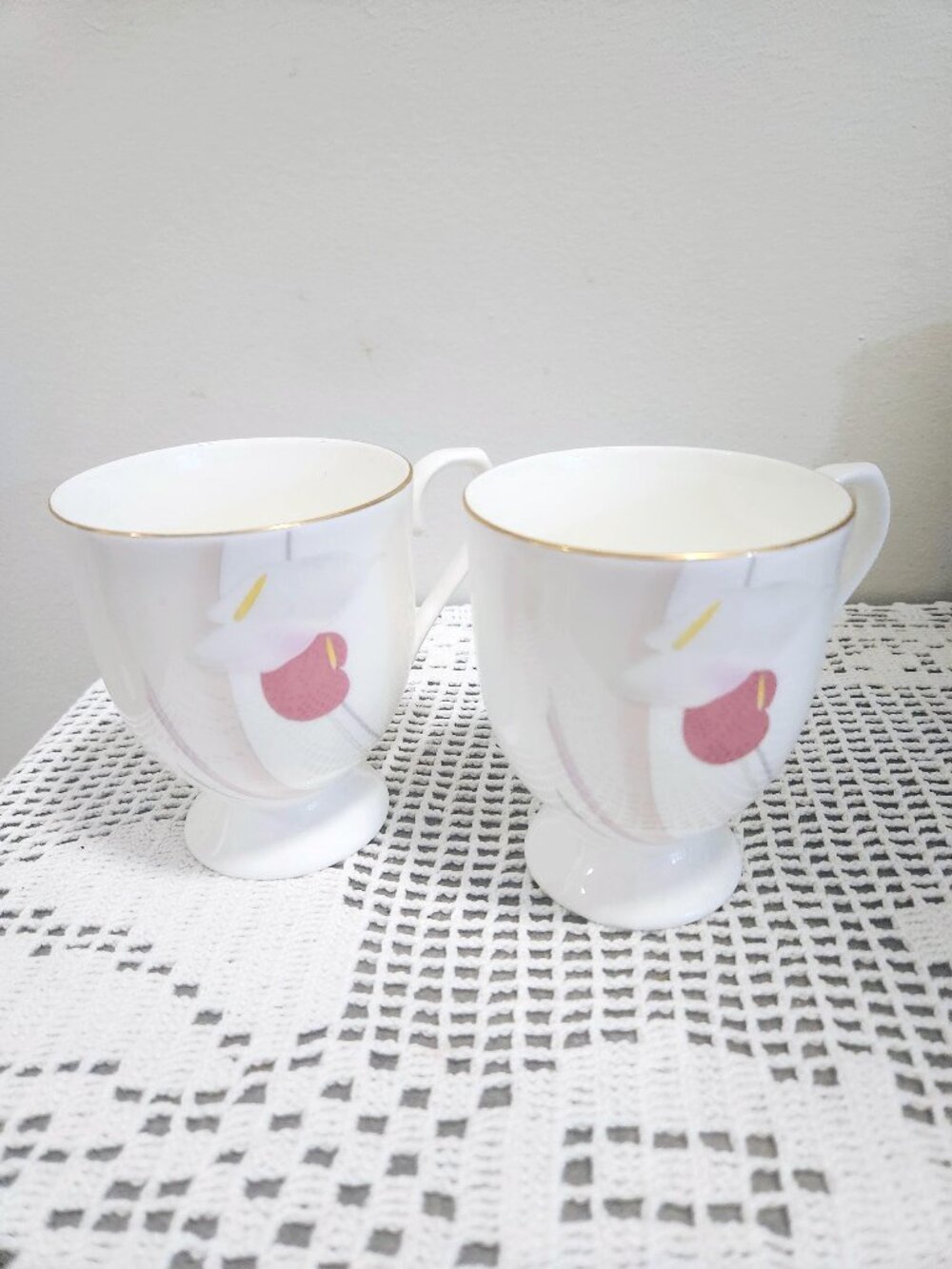 Anthurium Flower Pattern Mikasa Two Tea / Coffee Cups Ten Ounce